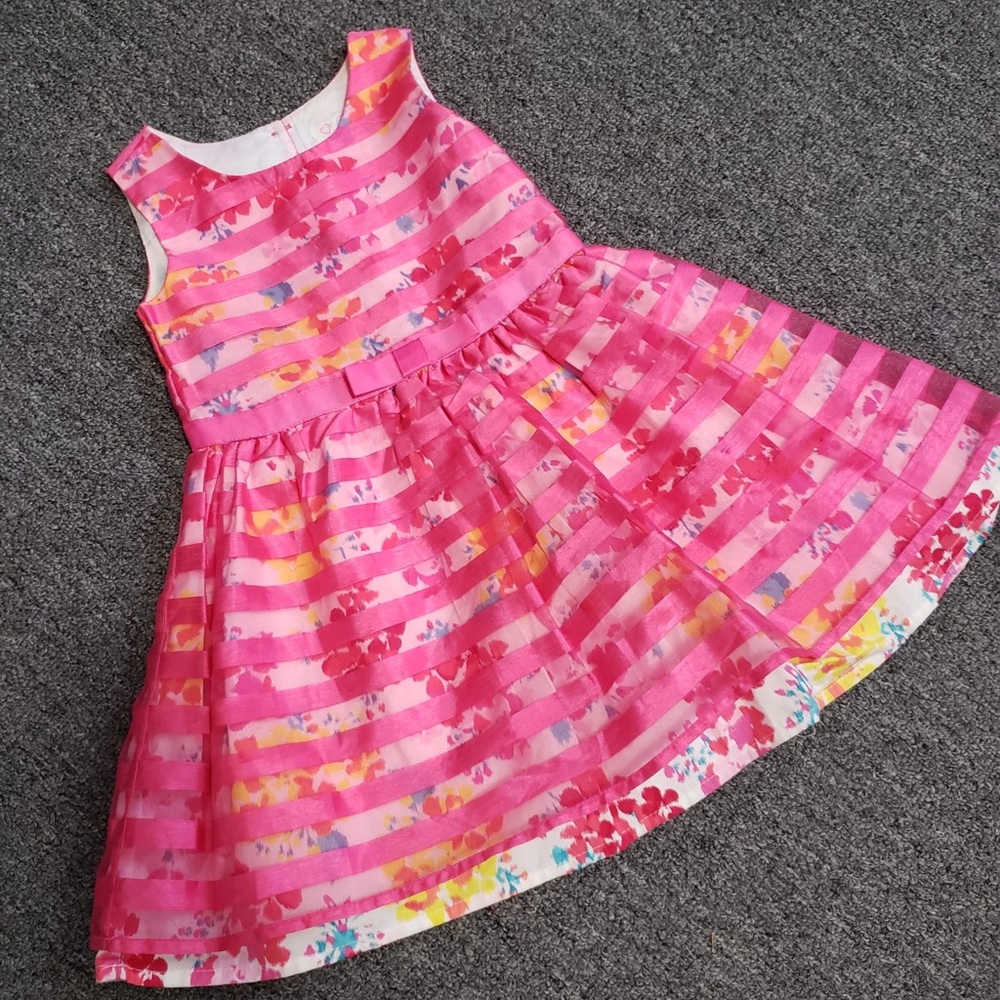 Pink dress